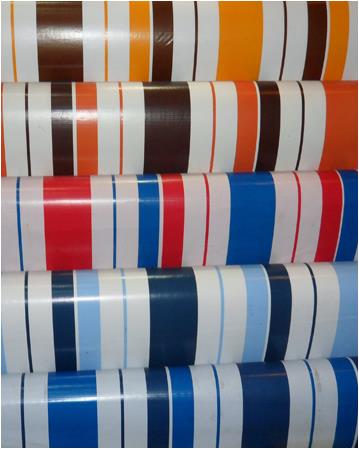 PVC彩條夾網(wǎng)布